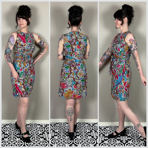 Vintage 1960s  Sleeveless Colorful Polished Cotton Minidress - Picture 3 of 9